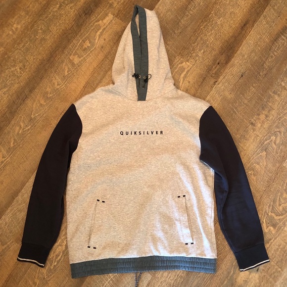 Quiksilver Other - Quicksilver sweatshirt